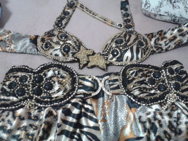 010 - roupa bichos
